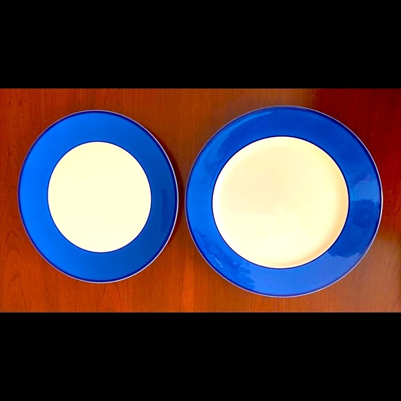 Set of 4 beautiful glossy cobalt blue & white porcelain plates made in Italy - Picture 5 of 10